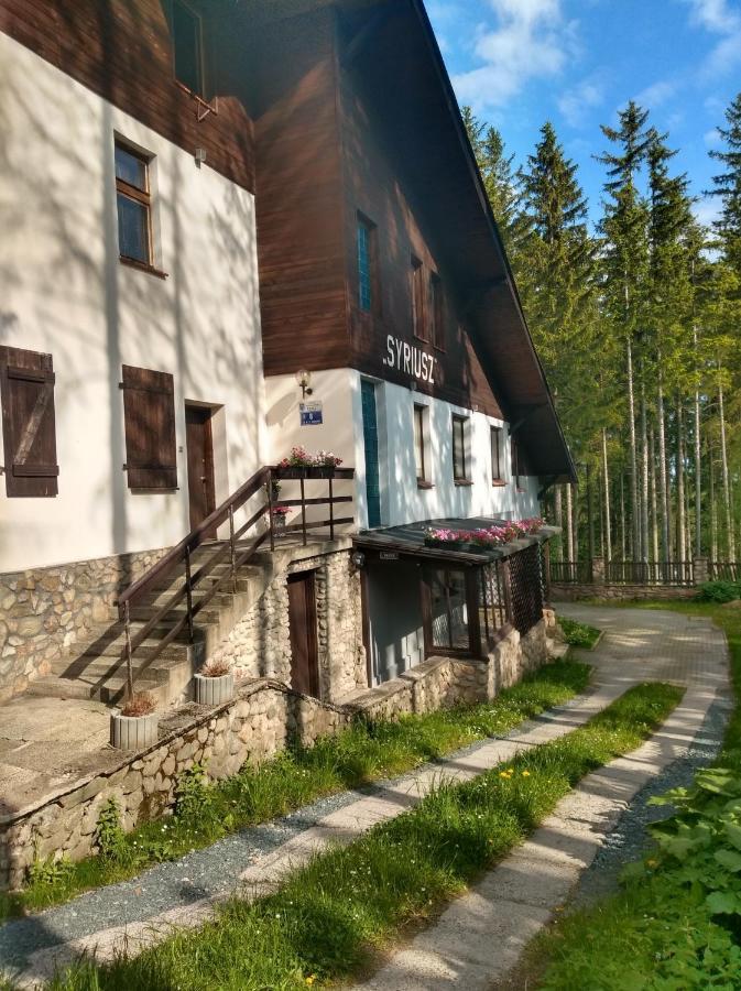 Pensjonat Syriusz Karpacz Buitenkant foto